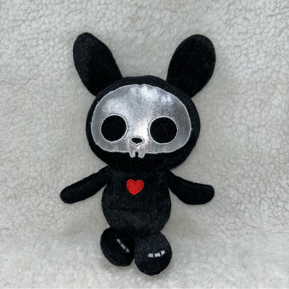 Skelanimals Jack the bunny rabbit Fiesta 10" small light weight black red heart